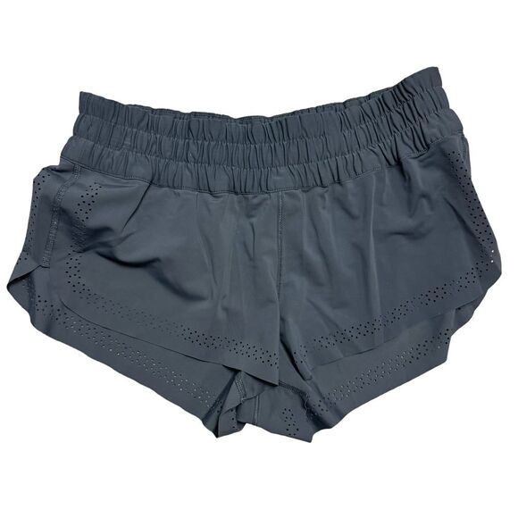 lululemon athletica Pants - Lululemon Women's‎ Size 8 Black Shorts 2"